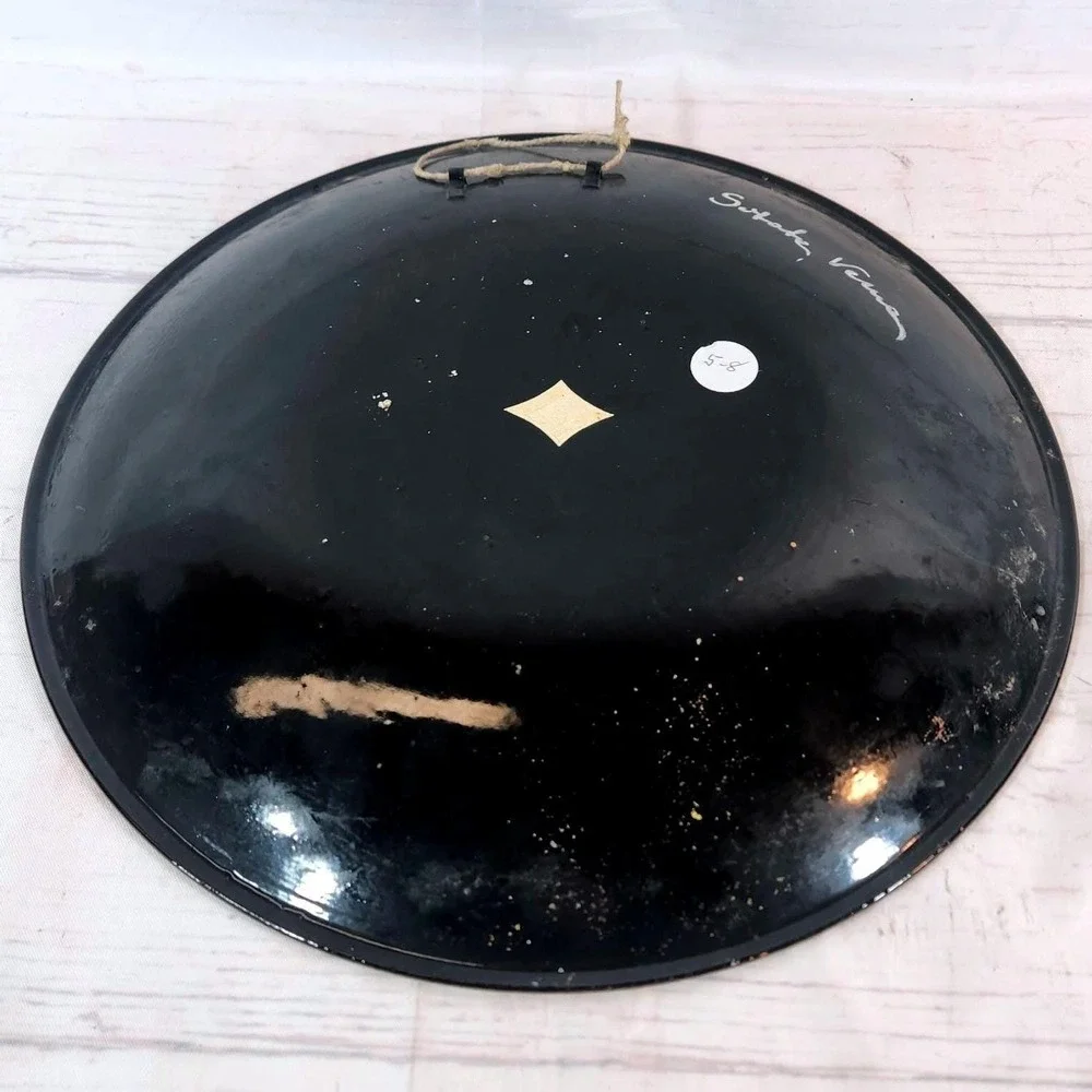 Vintage Signed Verna Plate Decorative Art Depicting Figures‎ and Animals